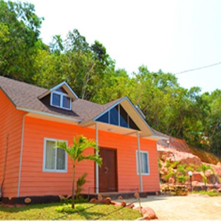 Mimiland Batu Payung Hotel Singkawang Luaran gambar
